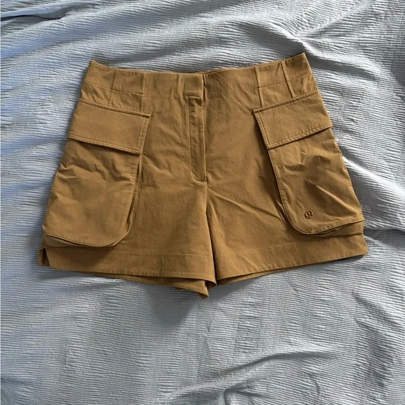 Lululemon Athletica Tan Cargo Shorts with Utility Pockets - Picture 1 of 5